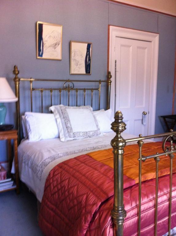 Cotter House Luxury Retreat Bed & Breakfast Auckland Room photo